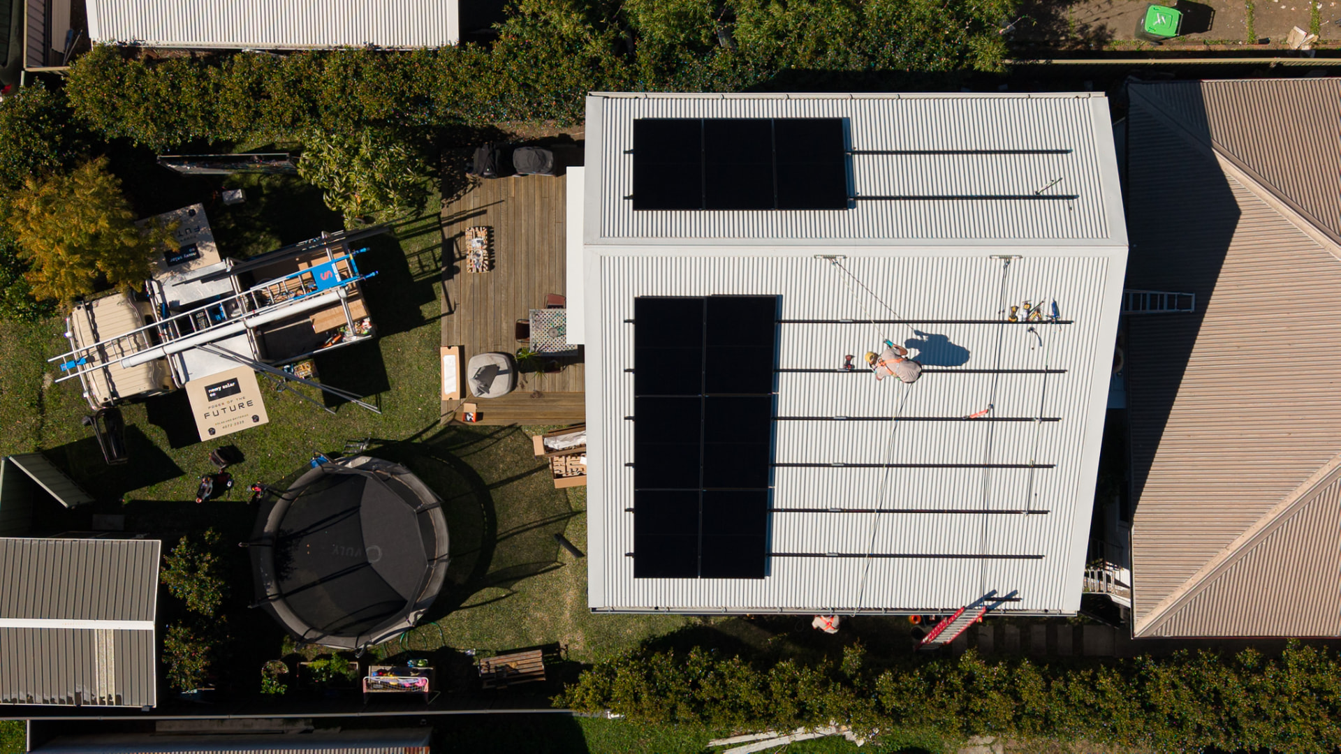 Aerial view of a Newy Solar Co rooftop install